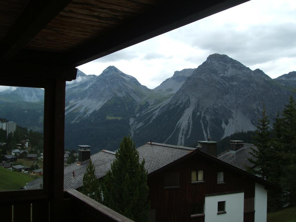 Hotel Erzhorn Arosa Pokoj fotografie